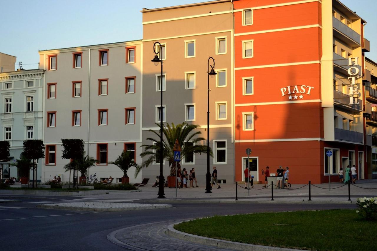 Hotel Piast Nysa Eksteriør bilde