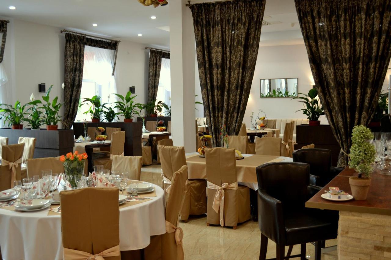 Hotel Piast Nysa Eksteriør bilde
